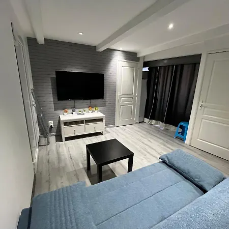 Cosy 40 M2 Coeur Historique De Lunel (Herault)