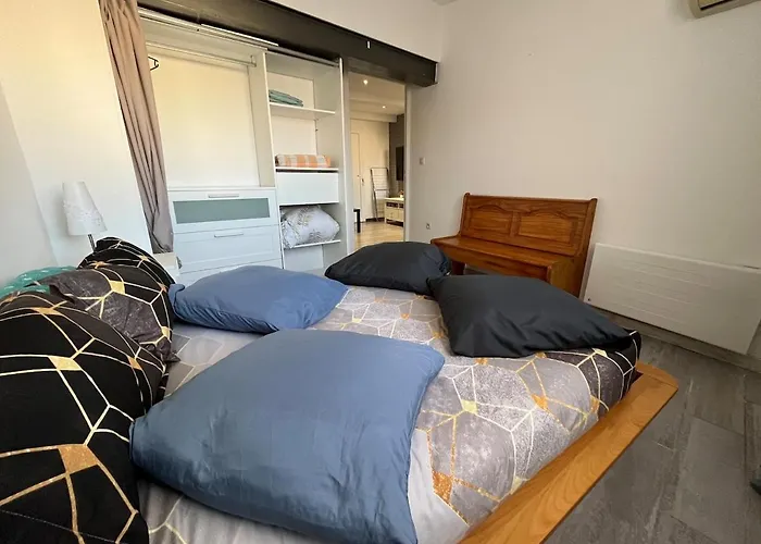 Cosy 40 M2 Coeur Historique De * Lunel (Herault)