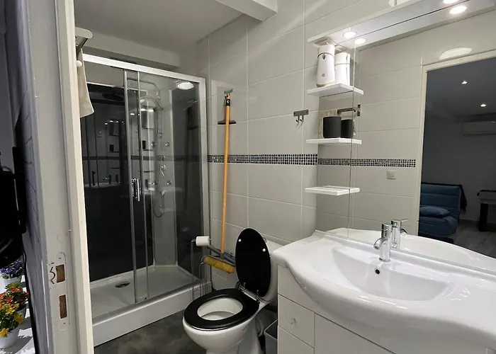 Cosy 40 M2 Coeur Historique De Lunel (Herault)